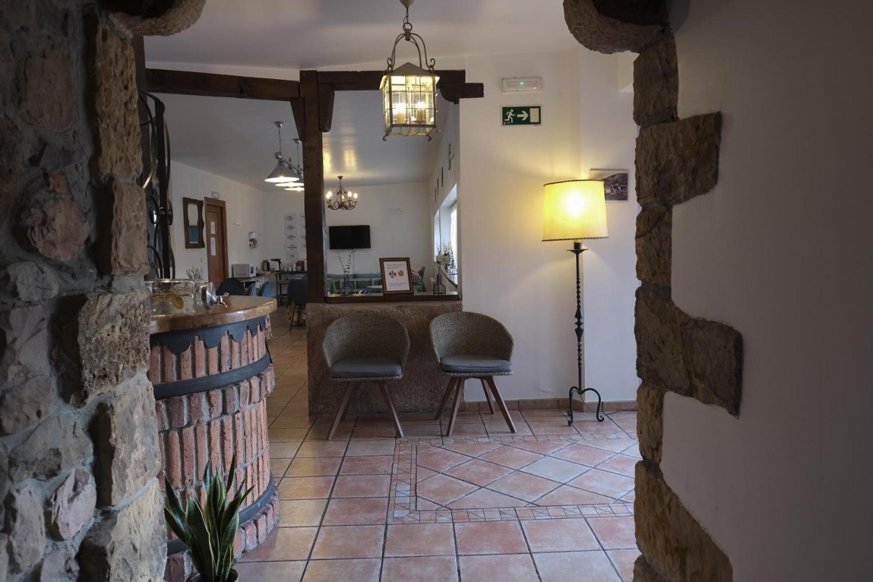 Posada La Estela De Barros Corrales De Buelna Exterior foto