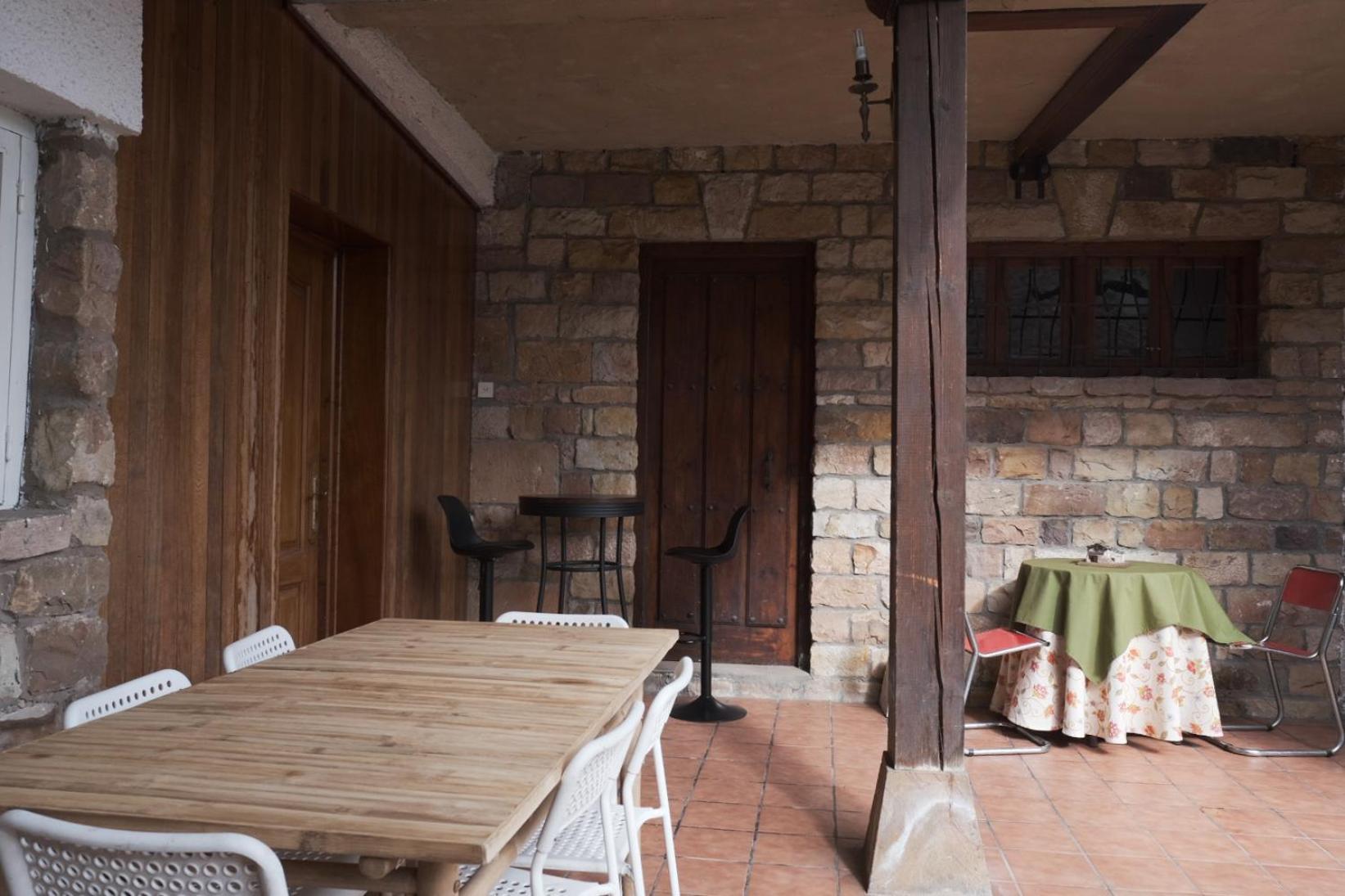 Posada La Estela De Barros Corrales De Buelna Exterior foto