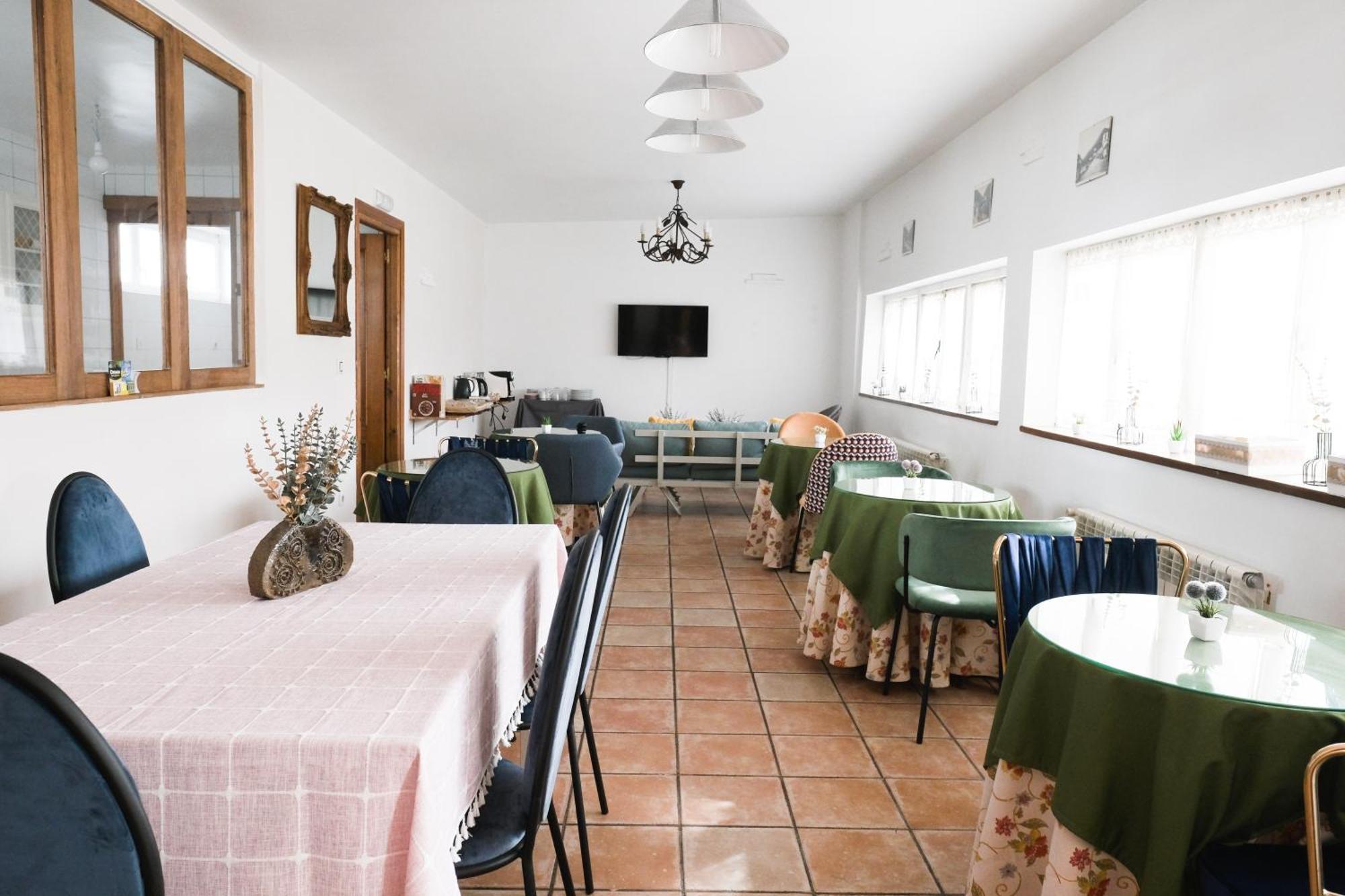Posada La Estela De Barros Corrales De Buelna Exterior foto